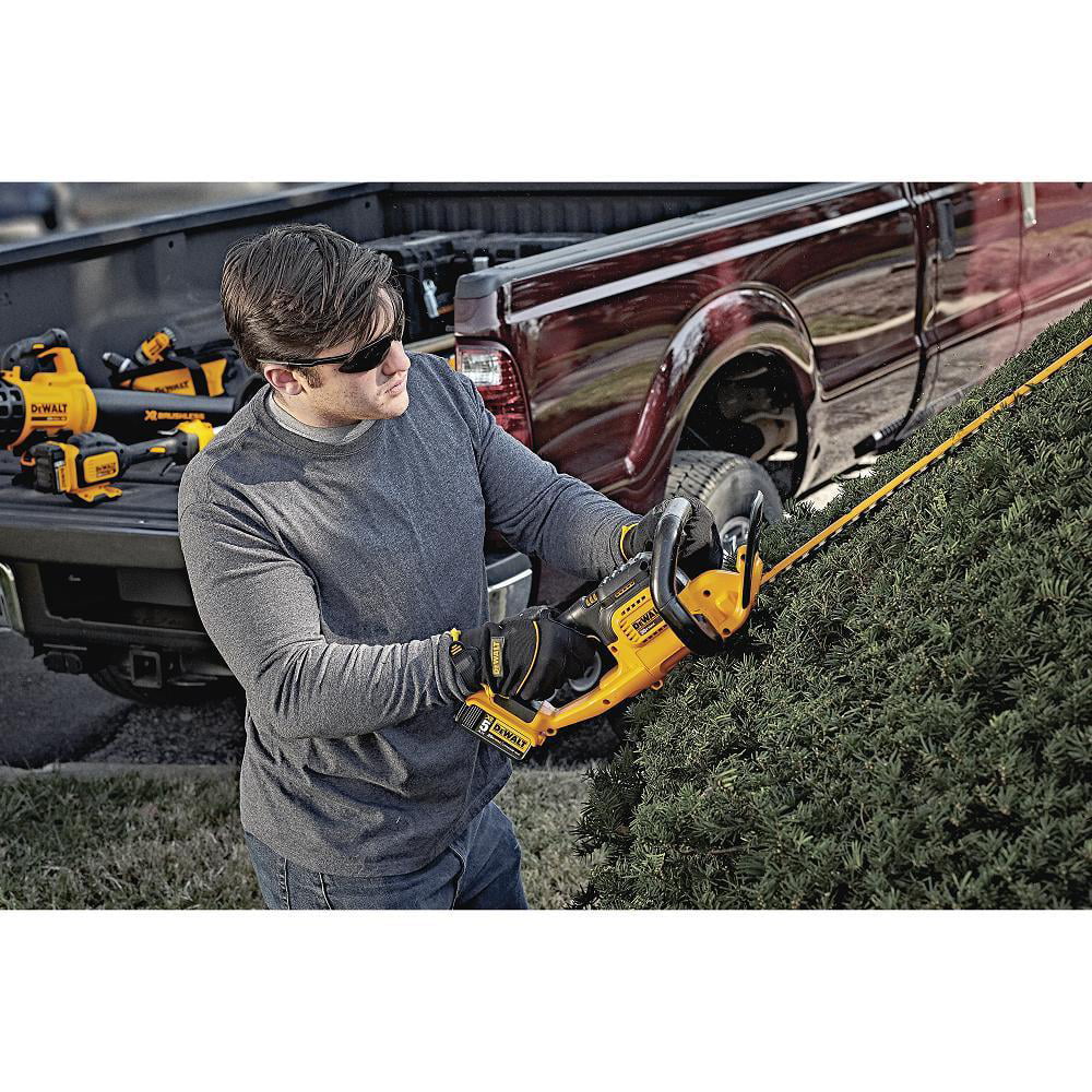Dewalt DCHT820B 20V MAX Lithium - Ion 22 In. Hedge Trimmer (Tool Only) - Product image 2