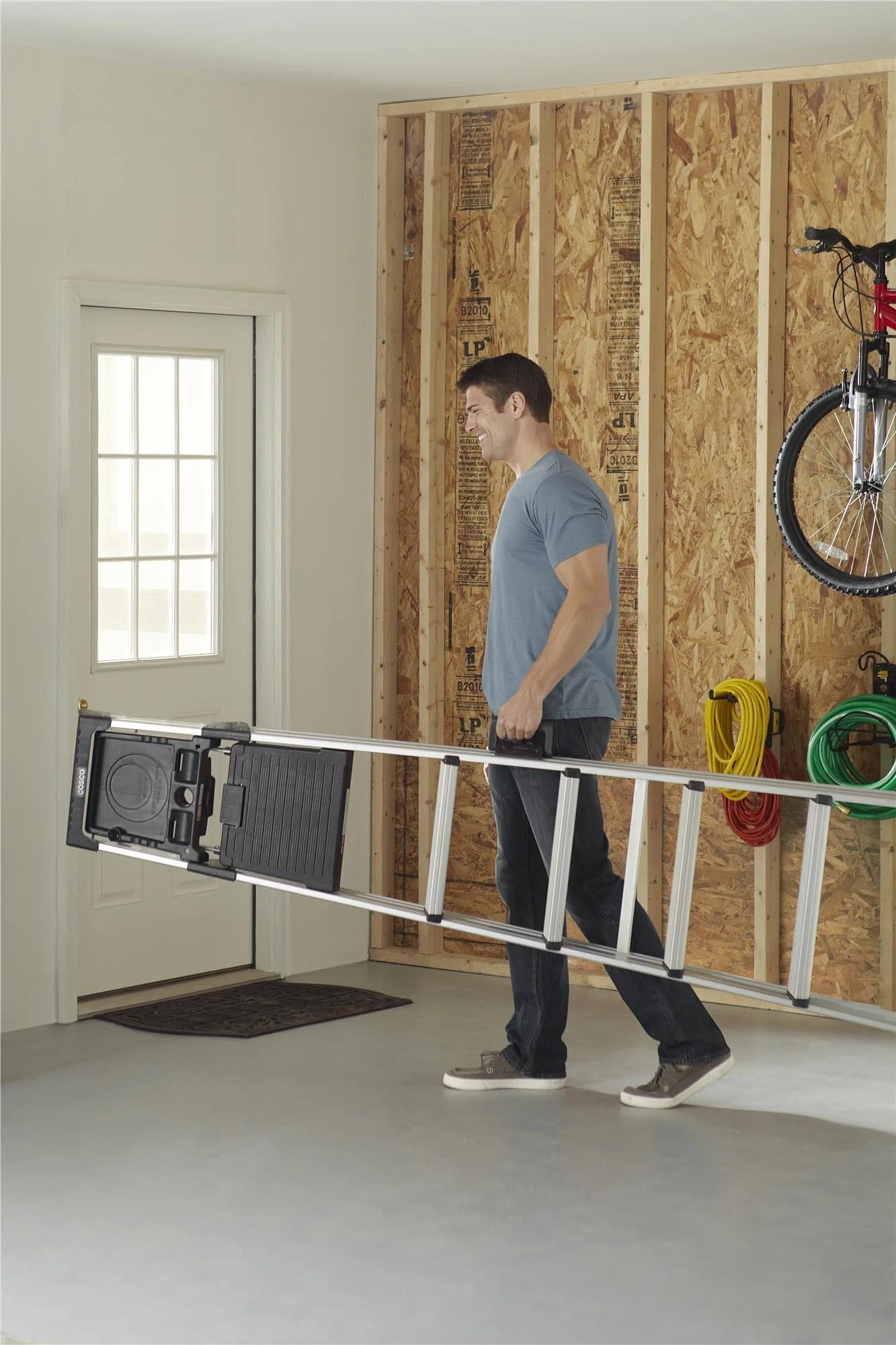Cosco 8 Ft. Signature Series Aluminum Folding Step Ladder 300 lb. Type IA (12 Ft. Max Reach) - Product image 4