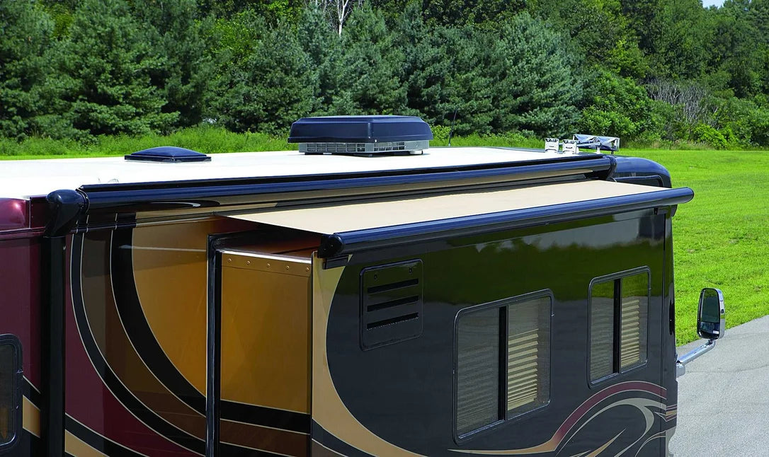 Carefree/Co. KB15462JV42 Ascent Cvr 154' Blck Pbl