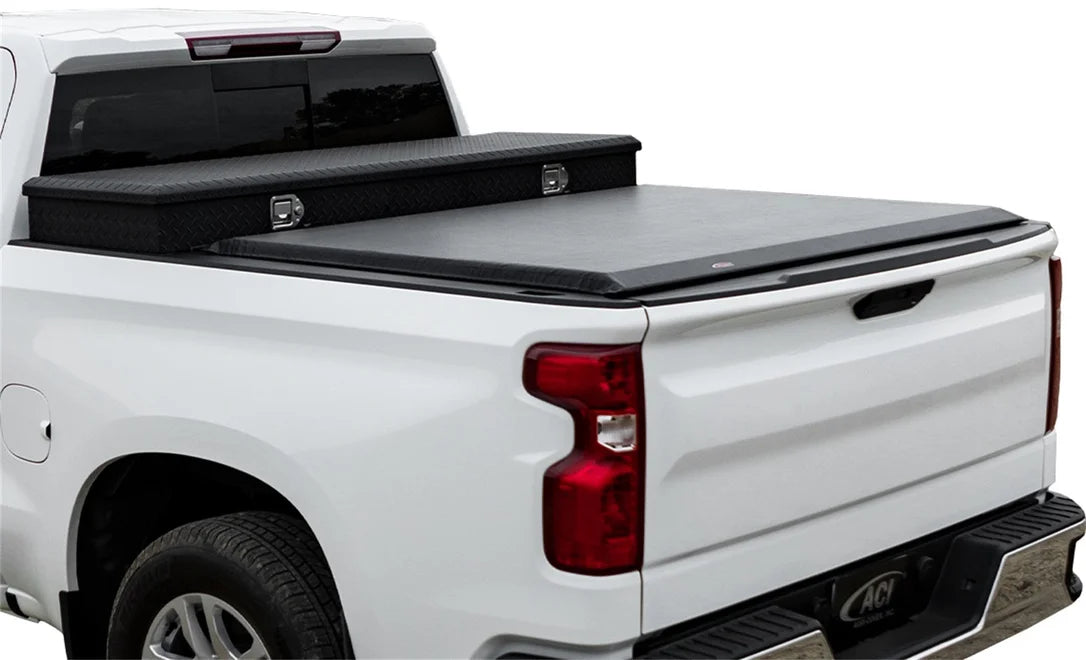 Access 62189 - Toolbox 99-07 Chevy/GMC Full Size 8ft Bed (Except Dually) Roll-Up Cover